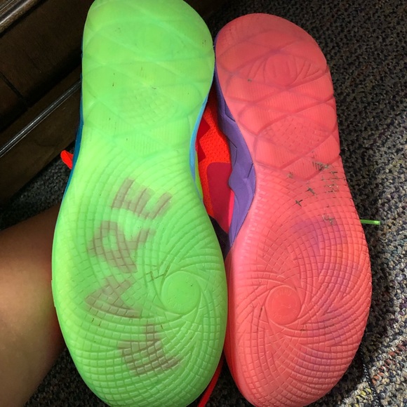 Melo Shoes - Picture 2 of 4